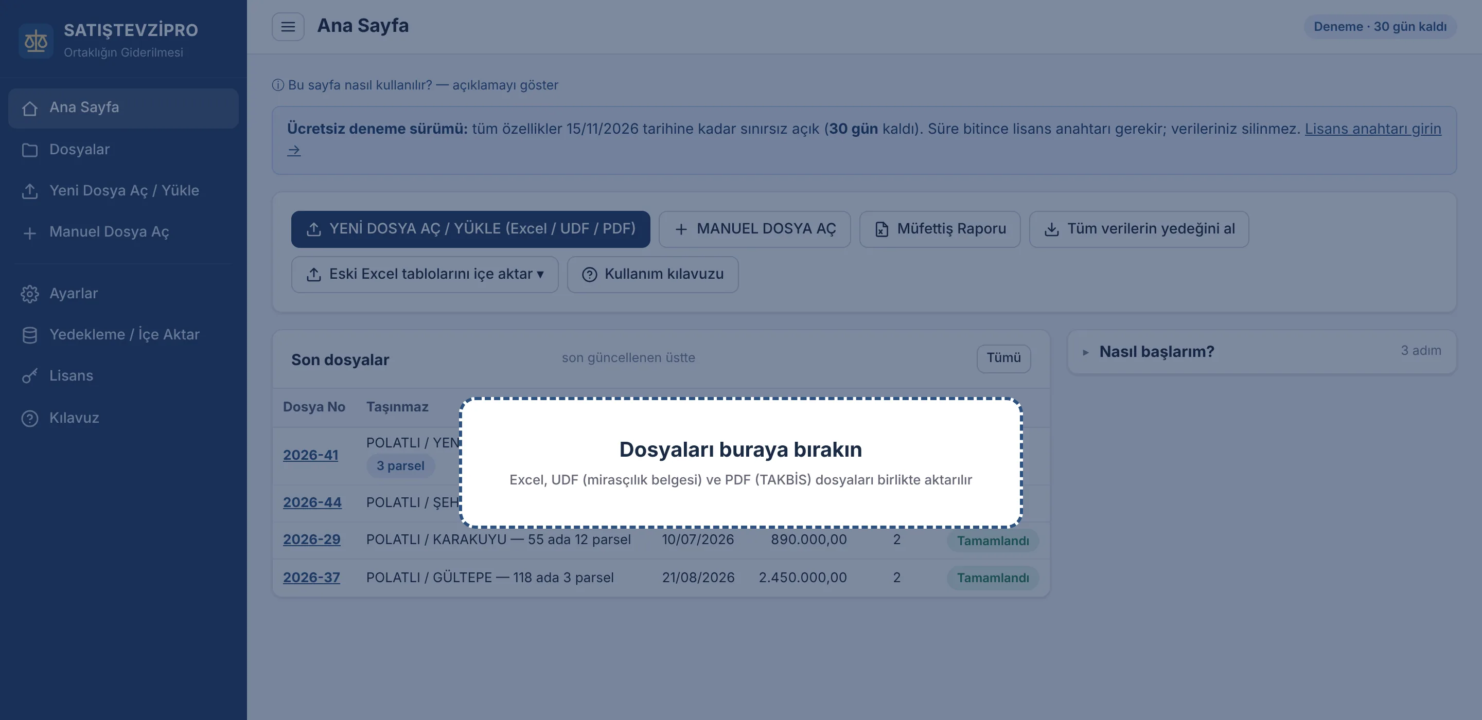 Program ana sayfası; belgeleri sürükleyip bırakma alanı açık